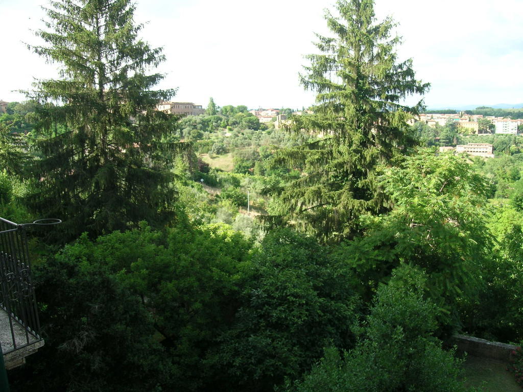 Bed and Breakfast La Dimora Dei Monaci Siena Exterior foto